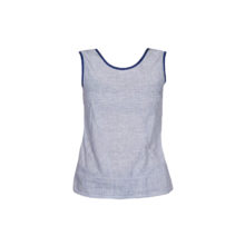 Haut Sapoti rayé tem pimenta sur fond blanc