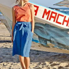 Mannequin portant des vêtements tem pimenta